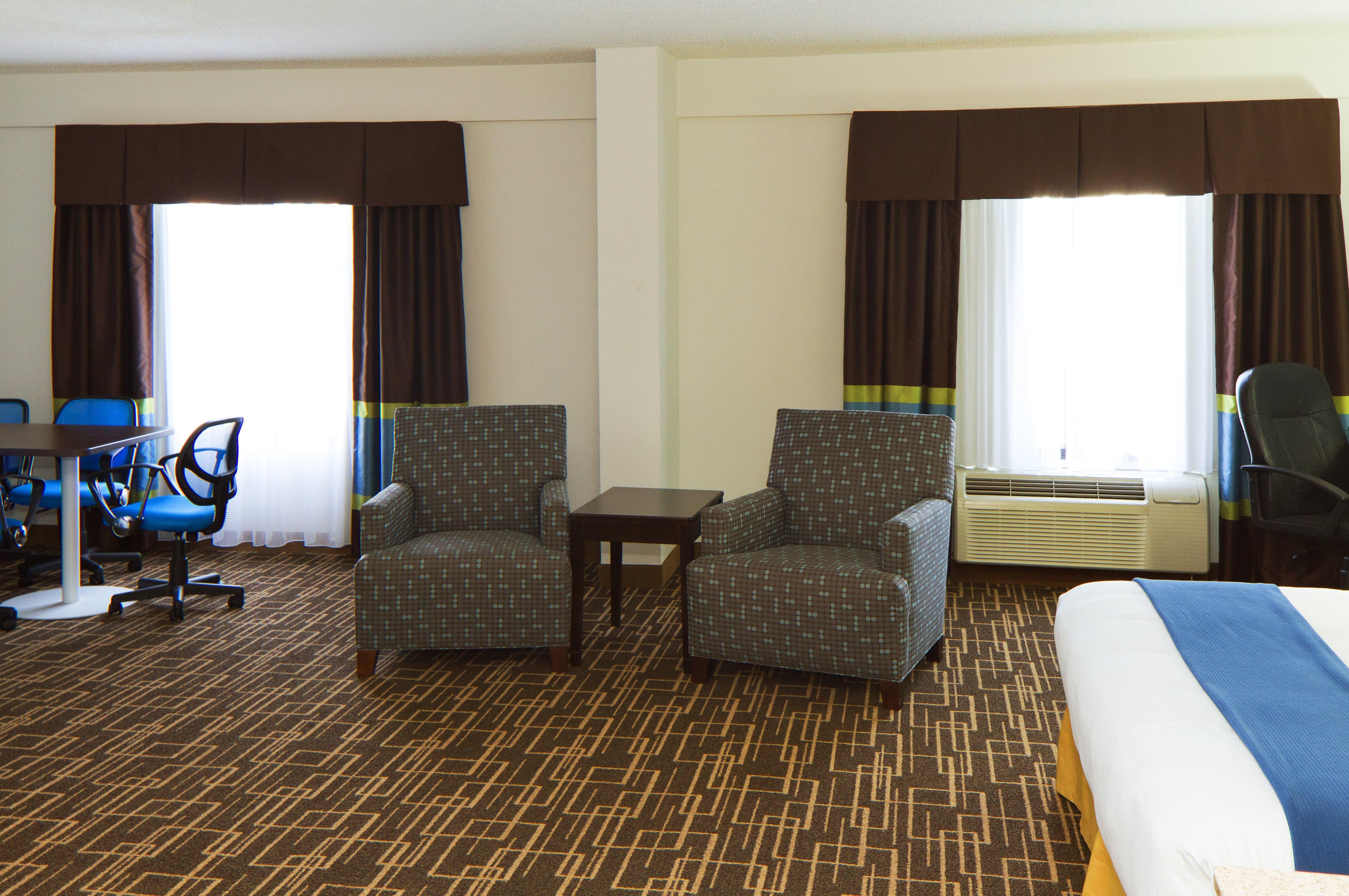 Holiday Inn Express & Suites Greenville-Downtown By Ihg Exterior photo
